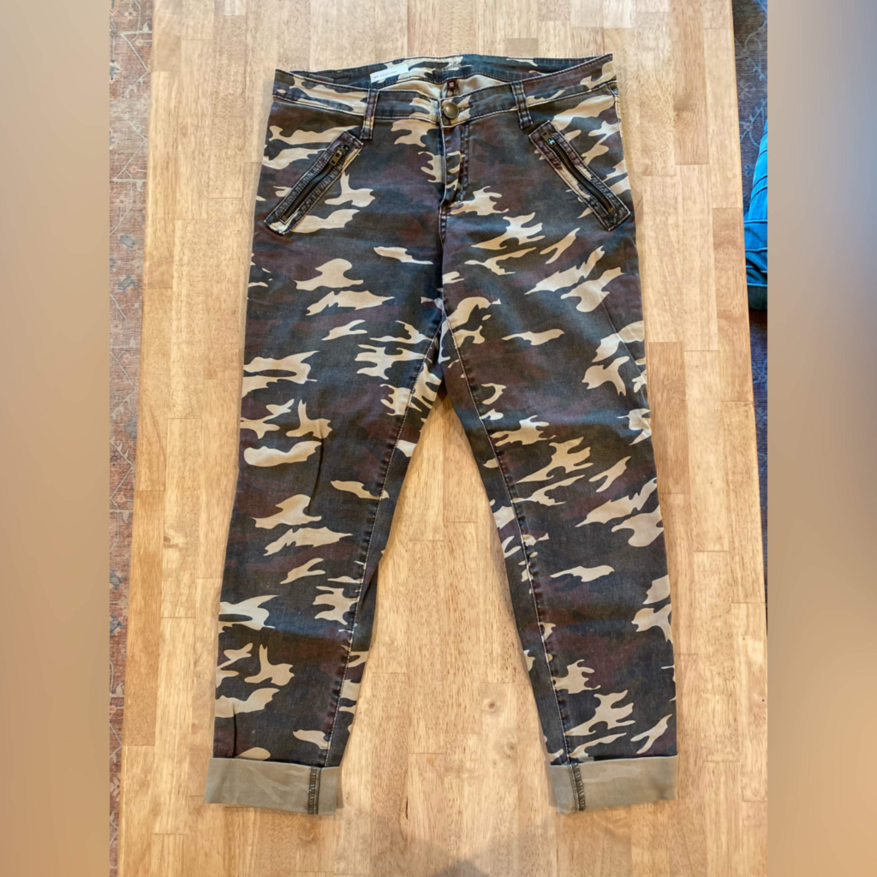 Kut From The Kluth Camo Pants
